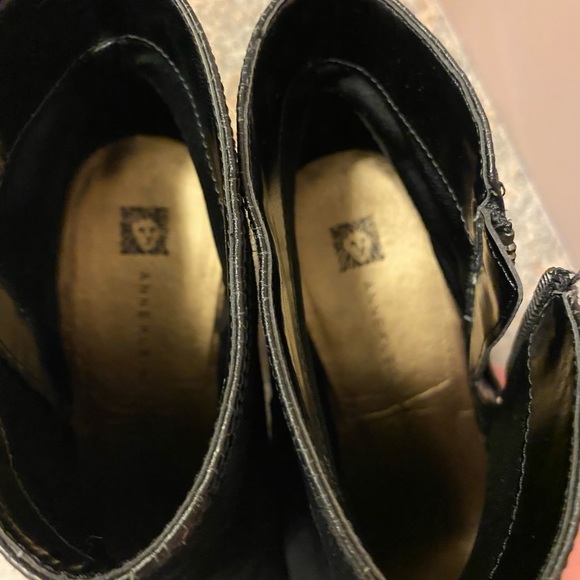 Anne Klein Black Leather Ankle Booties - Size 10 - Picture 2 of 6